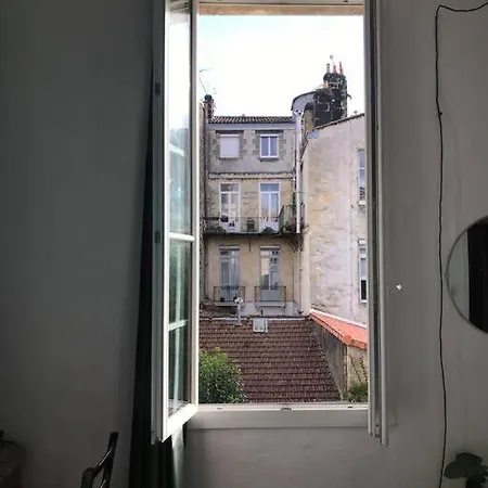 Studio Calme Au Centre De Bordeaux Exterior photo