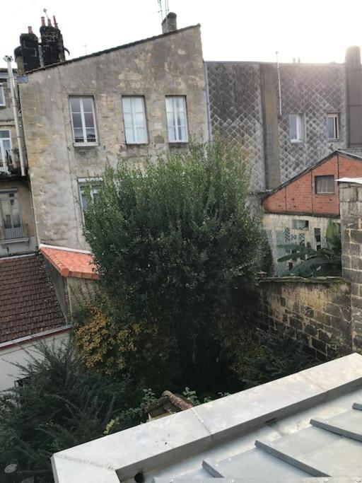 Calme Au Centre De Apartment Bordeaux